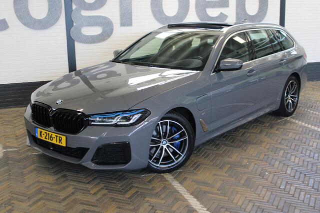BMW 5-SERIE Touring 530e High Executive M-sport | Incl. 12 maanden garantie | Assisted driving | 360° camera | Stoel/stuur verwarming | Stoelventilatie | Schuif/kantel dak | Apple carplay/Android auto | Virtual cockpit | Harman/Kardon audio |