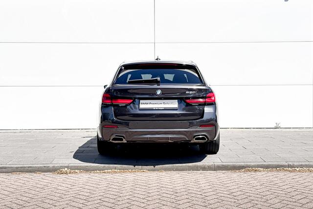 BMW 5-SERIE Touring 530i M-Sport | High Executive | Trekhaak | Panoramadak | Adaptief onderstel