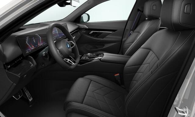 BMW 5-SERIE 530e M-Sport Pro - Stoelventilatie - Trekhaak - Bowers & Wilkins