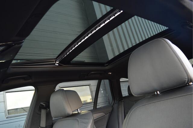 BMW 5-SERIE Touring 520d High Executive | M-PAKKET | PANO | ACC | HUD | KEYLESS | 360 CAM |