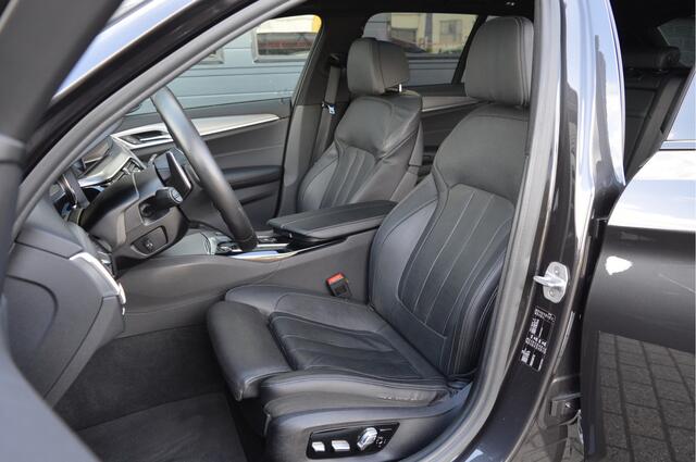 BMW 5-SERIE Touring 520d High Executive | M-PAKKET | PANO | ACC | HUD | KEYLESS | 360 CAM |