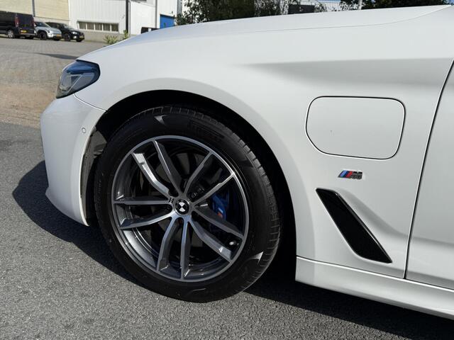 BMW 5-SERIE Touring 530e M-Sport 292PK LaseroACCoHeadUp