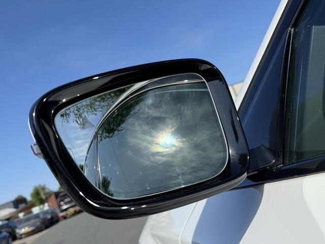 BMW 5-SERIE Touring 530e M-Sport 292PK LaseroACCoHeadUp
