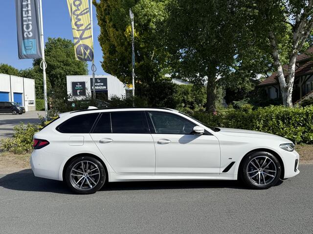 BMW 5-SERIE Touring 530e M-Sport 292PK LaseroACCoHeadUp