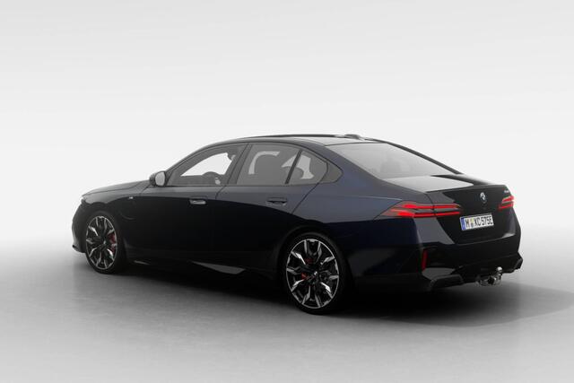 BMW 5-SERIE Sedan 530e M Sport Edition | M Sport Pro | Innovation Pack | Travel Pack | Comfort Pack