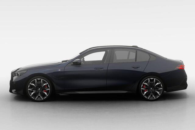 BMW 5-SERIE Sedan 530e M Sport Edition | M Sport Pro | Innovation Pack | Travel Pack | Comfort Pack