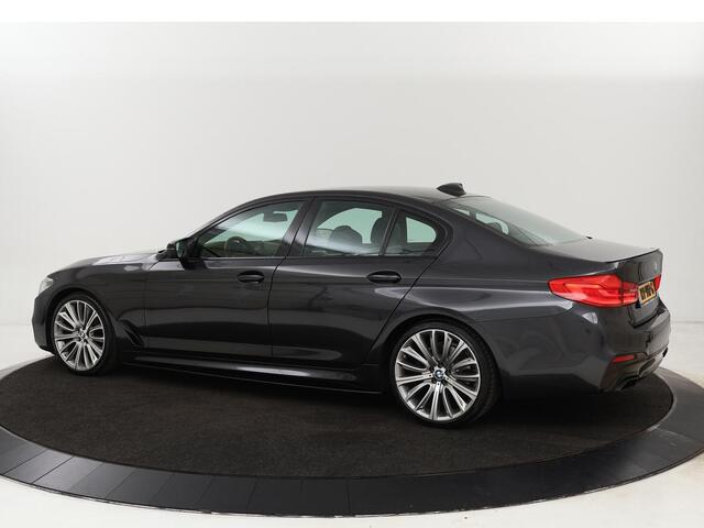 BMW 5-SERIE 520i High Executive | Trekhaak | Leder | Cruise Control | Navigatie | Stoelverwarming | LED | LMV 20