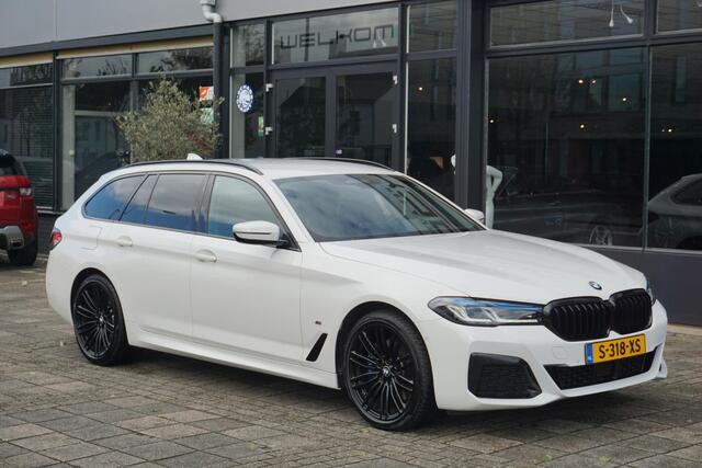 BMW 5-SERIE Touring 530e High Executive M Pakket | Trekhaak | LASER | ACC