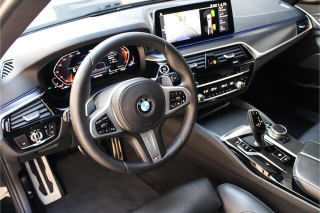BMW 5-SERIE Touring 530i High Ex. M-Sport | Pano | H/K | Laser