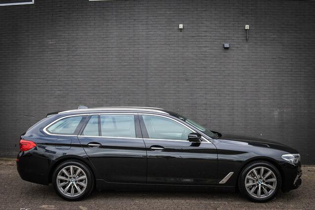 BMW 5-SERIE Touring 530i High Executive Luxury Line