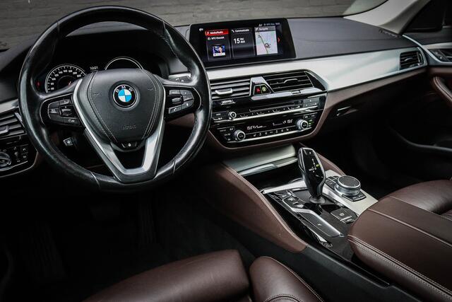 BMW 5-SERIE Touring 530i High Executive Luxury Line
