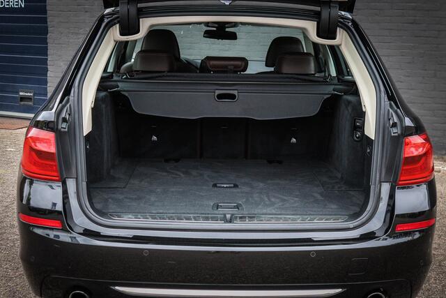 BMW 5-SERIE Touring 530i High Executive Luxury Line