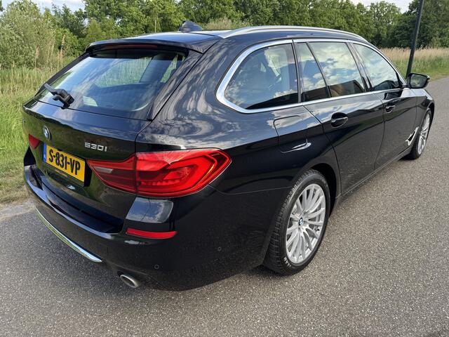 BMW 5-SERIE Touring 530i xDrive High Executive Luxury Line Vol Vol Vol Auto