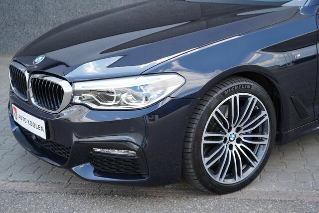BMW 5-SERIE 530 xDrive M Sport High executive Softclose/360 / Leder/ HUD / Keyless