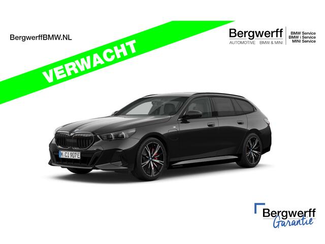 BMW 5-SERIE Touring 530e M-Sport Pro - Stoelventilatie - Trekhaak - Driving Ass Prof - Harman Kardon