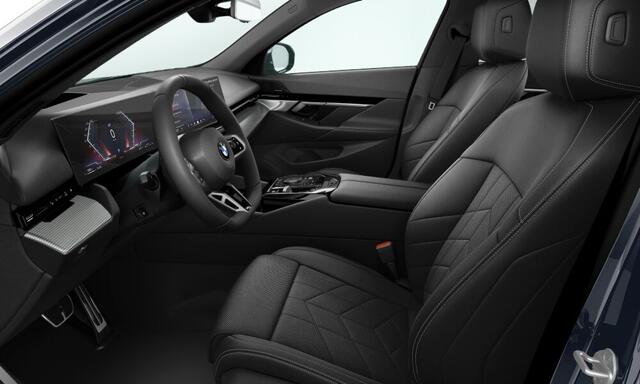 BMW 5-SERIE Touring 520d M-Sport - Comfortzetels - Stoelventilatie - Head-up - Harman Kardon
