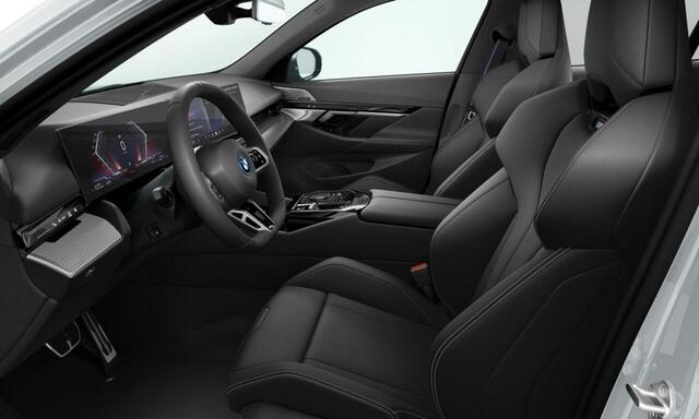 BMW 5-SERIE 530e Sedan | M Sport Edition | M Sportpakket Pro | Comfort Pack