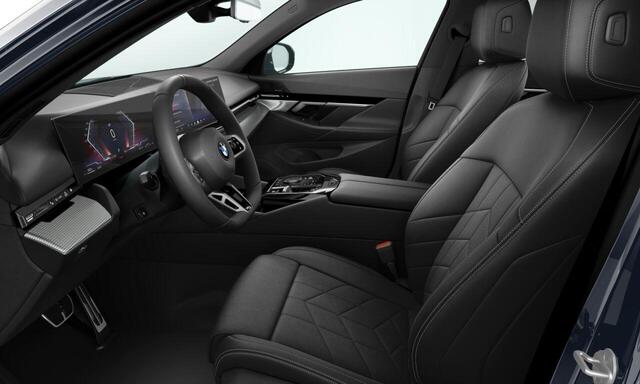 BMW 5-SERIE 520i Touring | M Sportpakket | Travel pack | Comfort Pack