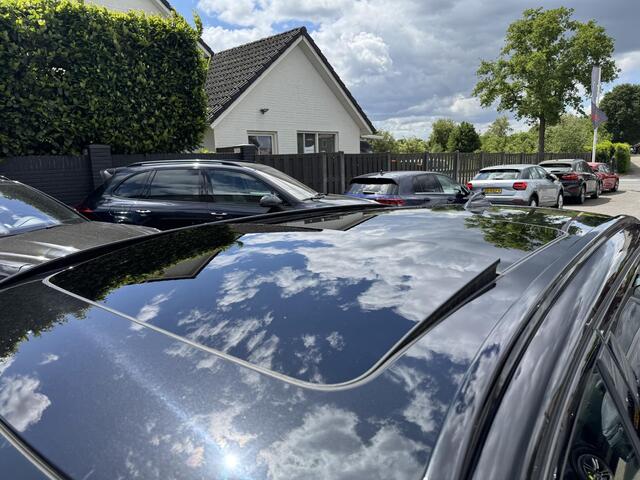 BMW 5-SERIE Touring M550d xDrive High Executive | Panoramadak | Head-Up Display | Harmon Kardon | Elektrische Trekhaak |