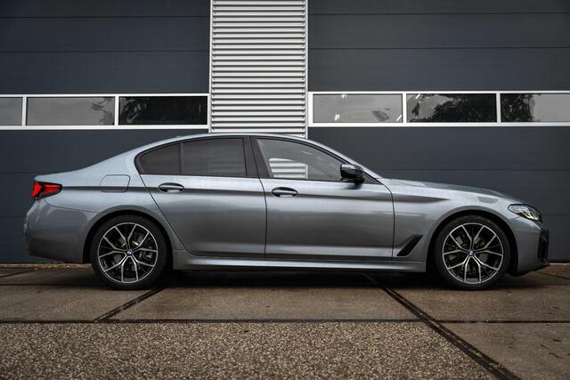 BMW 5-SERIE 520i M Sport