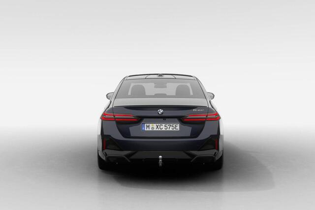 BMW 5-SERIE Sedan 530e M Sport Edition | M Sport Pro | Innovation Pack | Travel Pack | Comfort Pack