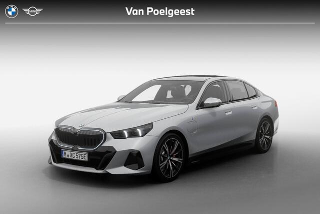 BMW 5-SERIE Sedan 530e M Sport Edition | M Sport Pro | Innovation Pack | Travel Pack | Comfort Pack