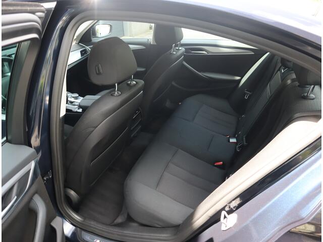 BMW 5-SERIE 520i Executive / 52.000 KM!