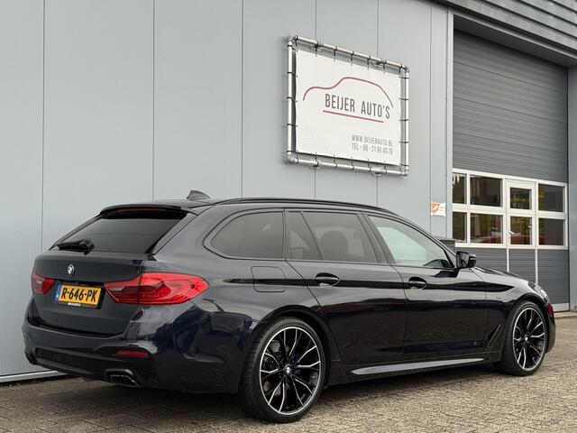 BMW 5-SERIE Touring 540i xDrive High Executive M-pakket/Trekhaak/Carplay.