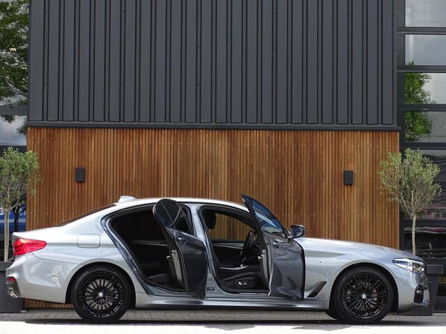 BMW 5-SERIE 520i TwinTurbo 183PK High Ex. Ed. / LCI / M-pakket / LED *NAP*