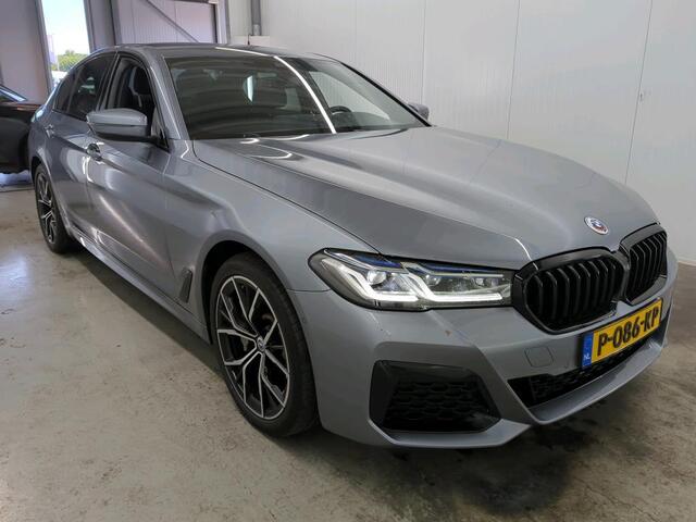 BMW 5-SERIE 520e M-Sport | Navi | BMW Laser | Alcantara |