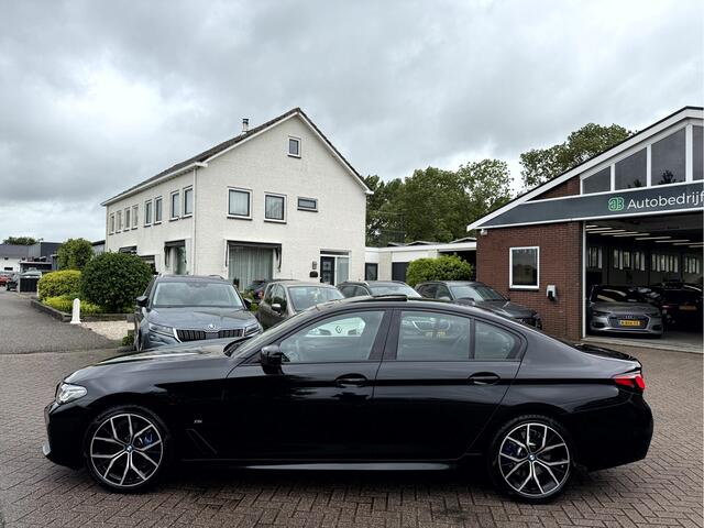 BMW 5-SERIE 530i High Executive M-Sport Schuifdak 19'Lmv, Laser Led