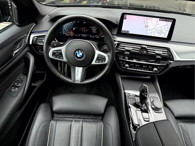 BMW 5-SERIE 530i High Executive M-Sport Schuifdak 19'Lmv, Laser Led