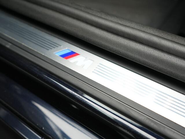 BMW 5-SERIE 520i M Sport 184pk Dealer O.H | Lederen Comfortstoelen Memory | Trekhaak Afn. | Camera | Virtual Cockpit | Apple Carplay | Sfeerverlichting | 18"L.M | Navi Full Map |