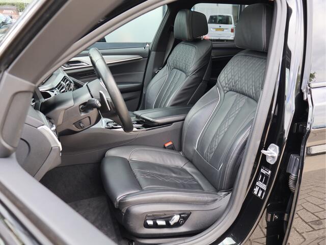 BMW 5-SERIE Touring 520i M-Sport *Leder*Memory*Pano*Cam*Haak*