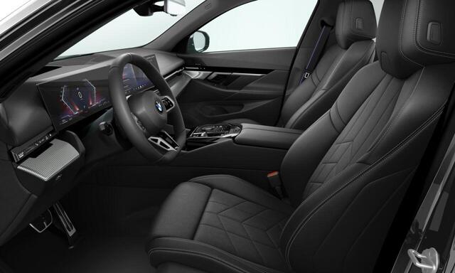 BMW 5-SERIE Touring 520i | M Sportpakket Pro | Equipment Pack Pro | Travel Pack