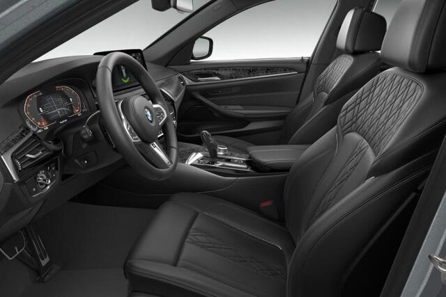 BMW 5-SERIE Touring 520i Business Edition Plus