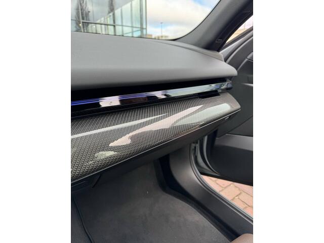 BMW 5-SERIE 520i M-Sport | 21" | Harman Kardon | Panorama |