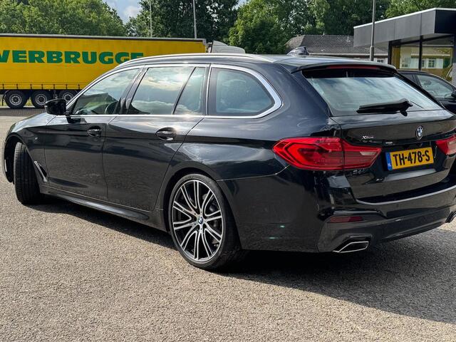 BMW 5-SERIE Touring 540i xDrive High Ex. M Sport|4wStur||PANO|HuD|NL