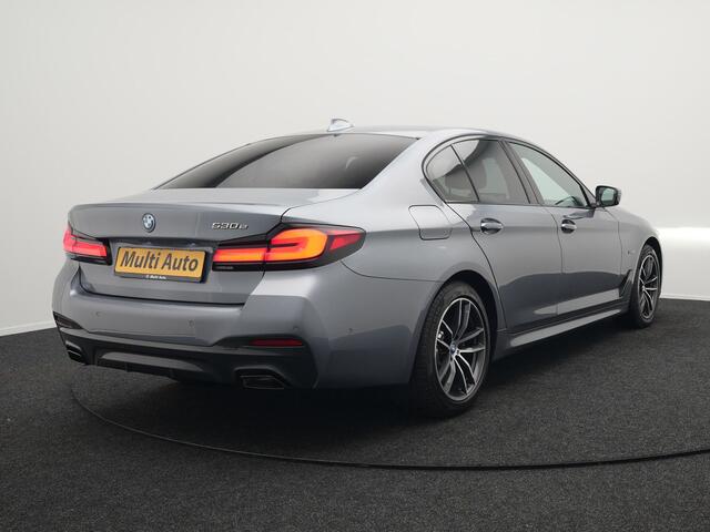 BMW 5-SERIE 530e M Sport LCI Plug In Hybrid | PHEV | Harman Kardon | Carplay | Sfeerverlichting | Electrische Alcantara Sportstoelen | Stuur/Stoel Verwarming |