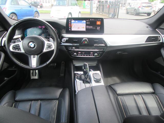 BMW 5-SERIE Touring 520d M Sport Edition Plus Aut. Harman/Kardon, Panoramadak