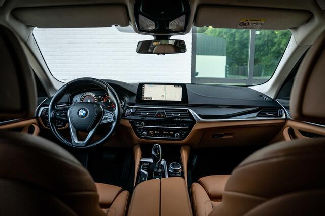 BMW 5-SERIE 530i High Executive Luxury Line Orig NL Auto Nap