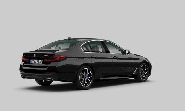 BMW 5-SERIE 545e xDrive M-Sport | CoPilot | Laser | Stuurverwarming