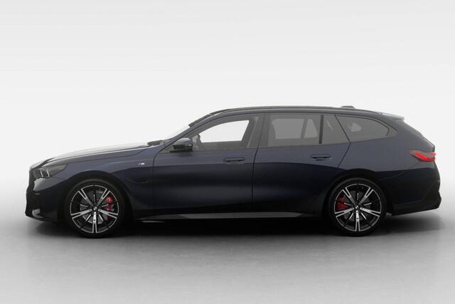 BMW 5-SERIE Touring 530e M Sport Edition | M Sport Pro | Innovation Pack | Travel Pack | Comfort Pack | Trekhaak