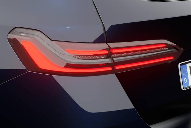 BMW 5-SERIE Touring 530e M Sport Edition | M Sport Pro | Innovation Pack | Travel Pack | Comfort Pack | Trekhaak