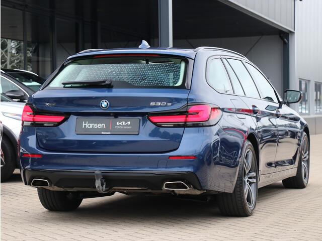 BMW 5-SERIE 530e xDrive Business Edition I Panoramadak I Trekhaak