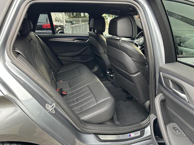 BMW 5-SERIE Touring M550d xDrive High Executive !!TURBO KAPOT!!Memory|Comfortstoel|Camera|CarPlay