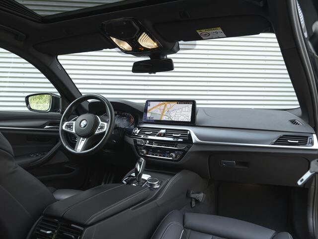 BMW 5-SERIE 540i M-Sport Pro - Active Steering - Dak - Driving Ass Prof - Laserlight - Head-up