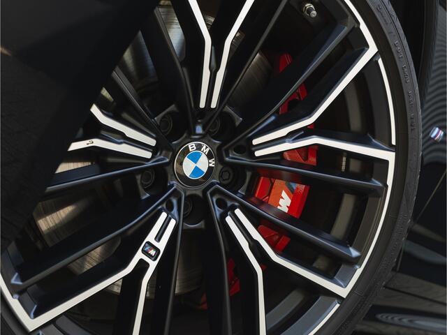 BMW 5-SERIE 540i M-Sport Pro - Active Steering - Dak - Driving Ass Prof - Laserlight - Head-up