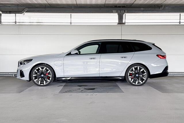 BMW 5-SERIE Touring 530e