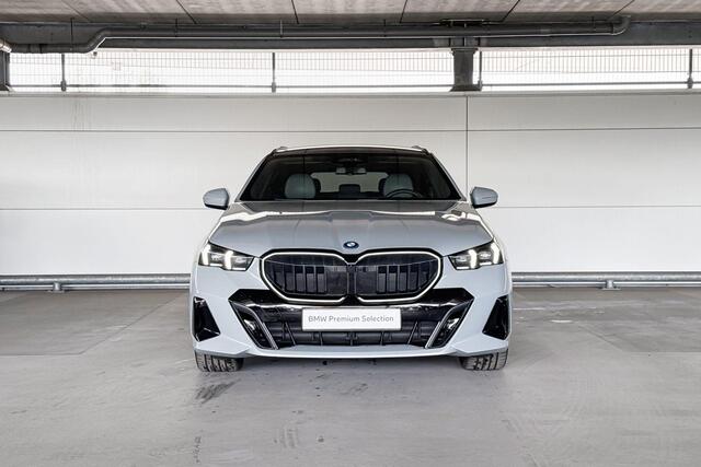 BMW 5-SERIE Touring 530e
